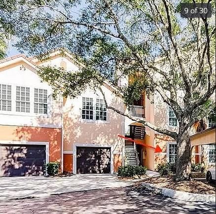 Recently Sold: $345,000 (2 beds, 2 baths, 1209 Square Feet)