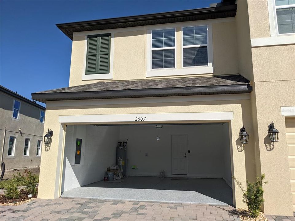 Recently Sold: $401,900 (3 beds, 2 baths, 2153 Square Feet)