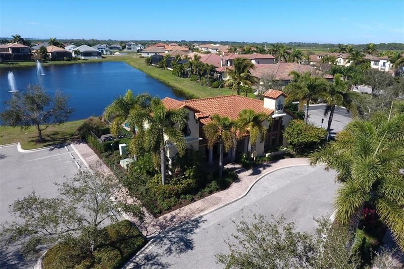 Recently Sold: $1,600,000 (5 beds, 4 baths, 3695 Square Feet)