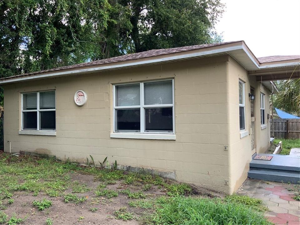 Recientemente alquilado: $1,400 (2 camas, 1 baños, 702 Pies cuadrados)