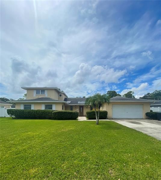 Recently Sold: $675,000 (7 beds, 5 baths, 3278 Square Feet)