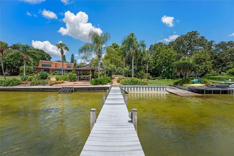 Recently Sold: $1,599,000 (4 beds, 5 baths, 4843 Square Feet)