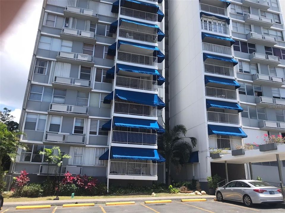 Vendido Recientemente: $117,000 (2 camas, 2 baños, 1006 Pies cuadrados)