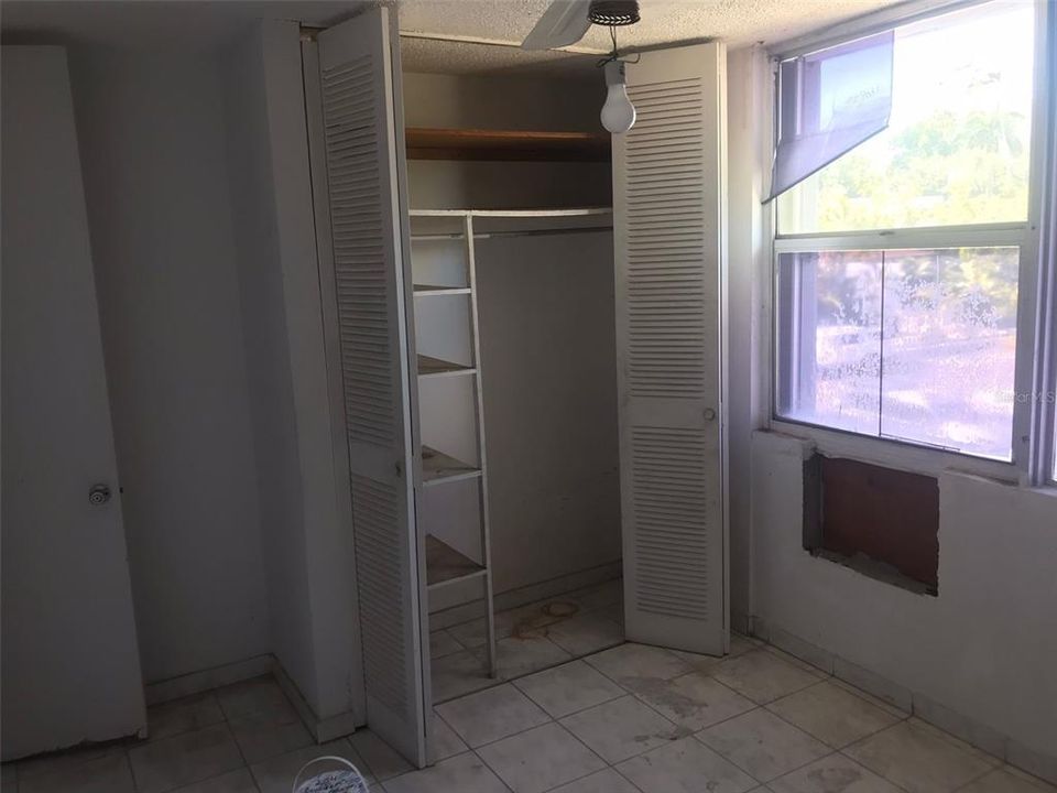 Vendido Recientemente: $117,000 (2 camas, 2 baños, 1006 Pies cuadrados)