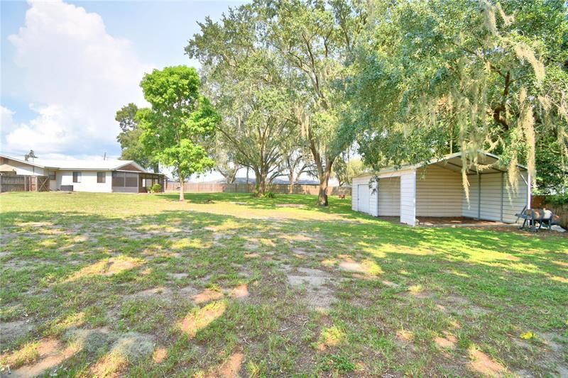 Recently Sold: $310,000 (3 beds, 2 baths, 1626 Square Feet)