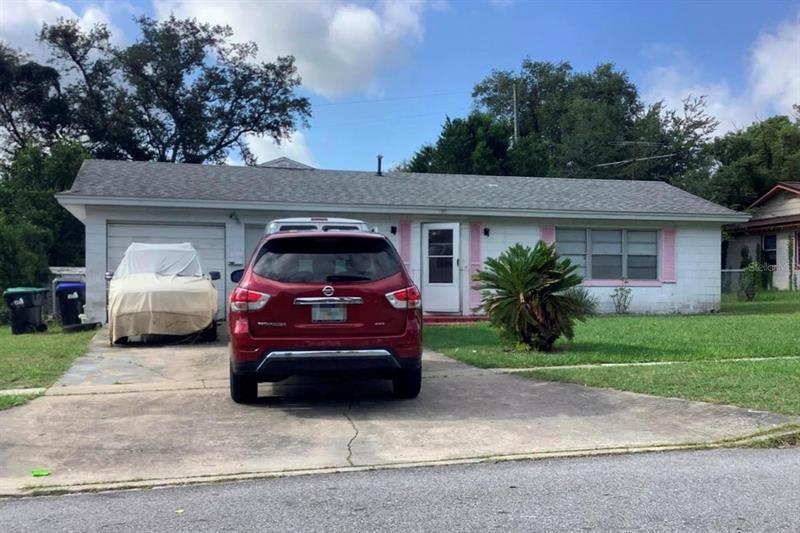 Recently Sold: $185,000 (3 beds, 2 baths, 1350 Square Feet)