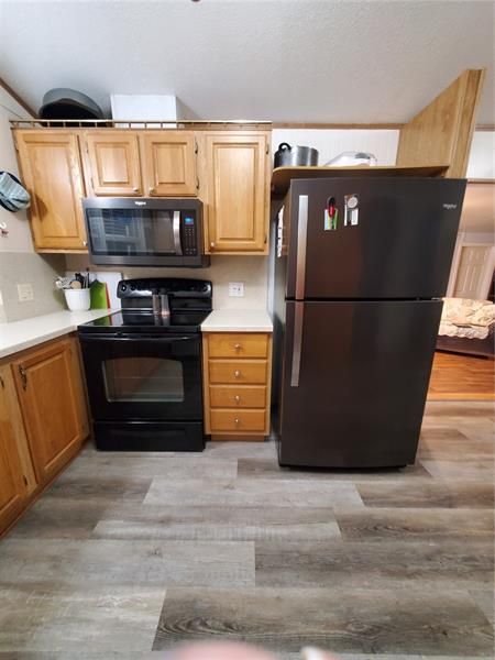 Recently Sold: $130,000 (2 beds, 1 baths, 980 Square Feet)