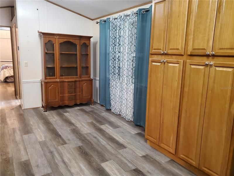 Vendido Recientemente: $130,000 (2 camas, 1 baños, 980 Pies cuadrados)