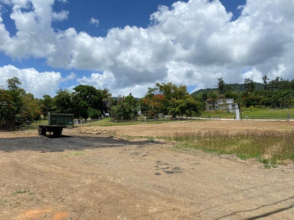 For Sale: $118,000 (1.00 acres)