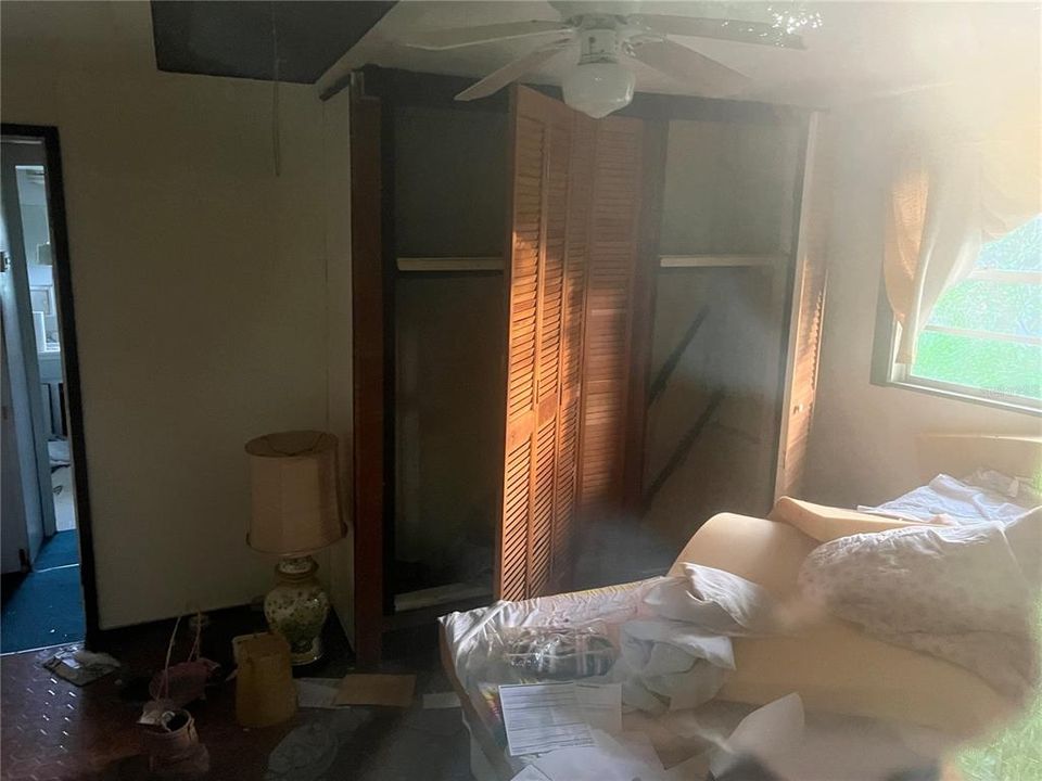 Vendido Recientemente: $150,000 (4 camas, 1 baños, 1344 Pies cuadrados)