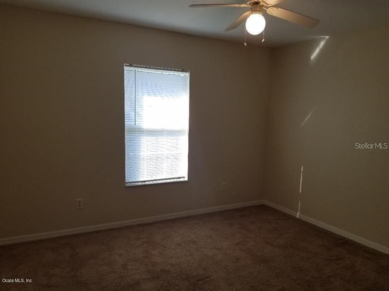 Recently Rented: $1,200 (3 beds, 2 baths, 1401 Square Feet)