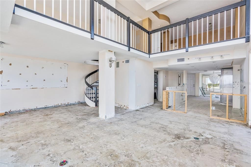 Recently Sold: $1,800,000 (2 beds, 2 baths, 1982 Square Feet)