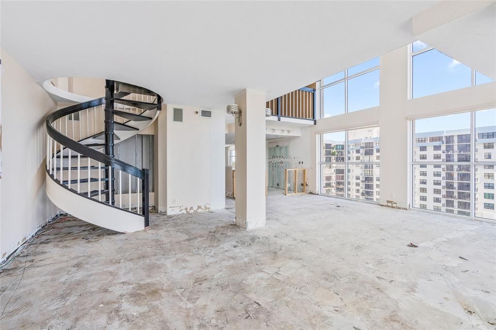 Recently Sold: $1,800,000 (2 beds, 2 baths, 1982 Square Feet)