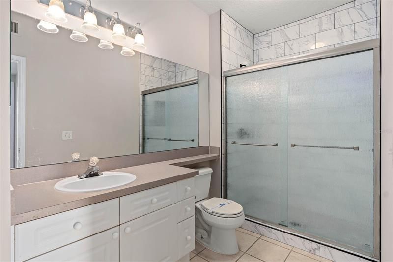 Recently Sold: $335,000 (2 beds, 1 baths, 1066 Square Feet)