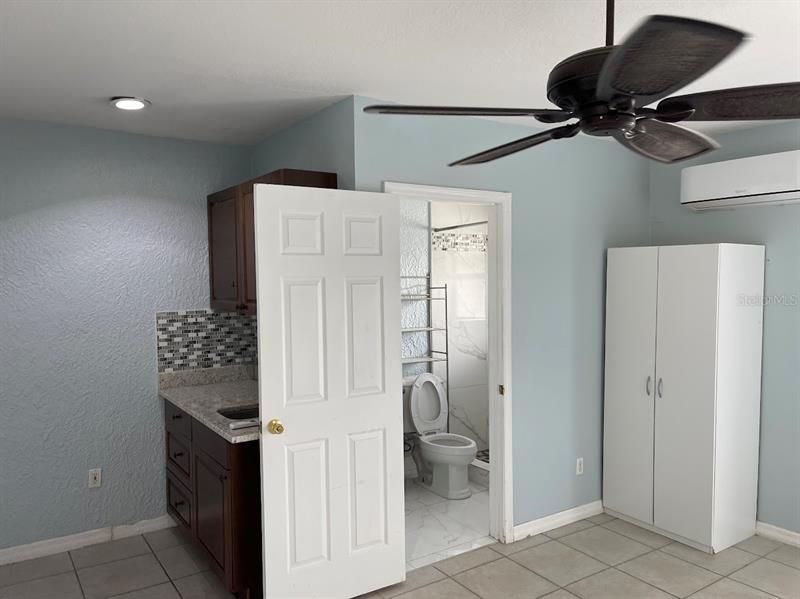 Недавно арендовано: $3,495 (4 спален, 3 ванн, 1770 Квадратных фут)