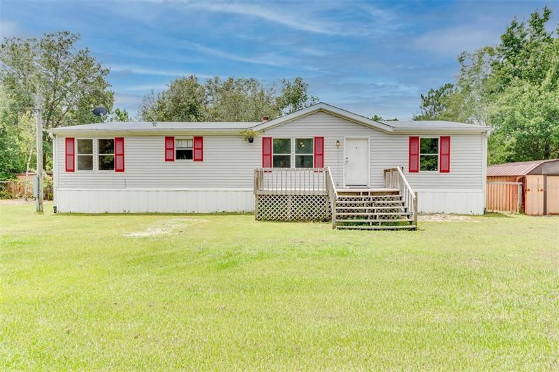 Recently Sold: $315,000 (3 beds, 2 baths, 1767 Square Feet)