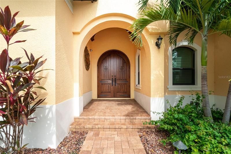 Recently Sold: $1,700,000 (4 beds, 3 baths, 3397 Square Feet)
