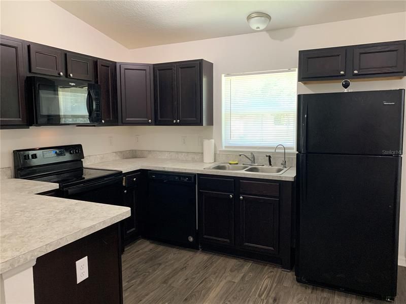 Recently Sold: $200,000 (3 beds, 2 baths, 1014 Square Feet)