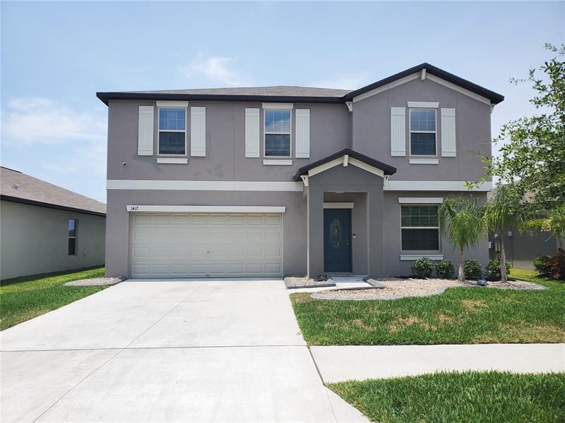 Recently Sold: $410,000 (4 beds, 2 baths, 2645 Square Feet)