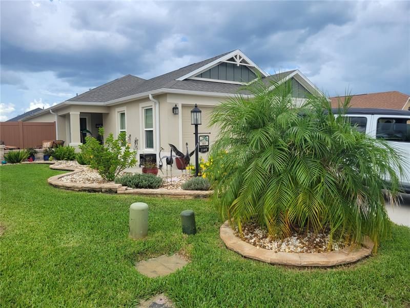 Recently Sold: $359,900 (3 beds, 2 baths, 1484 Square Feet)