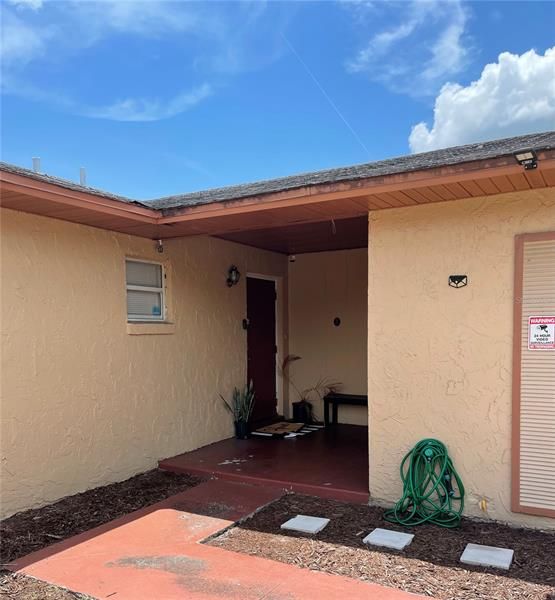 Recently Sold: $225,000 (3 beds, 2 baths, 1252 Square Feet)