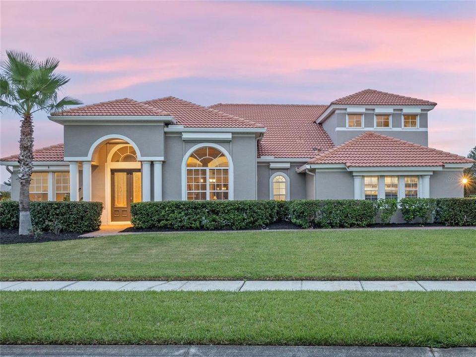 Recently Sold: $1,150,000 (5 beds, 4 baths, 4068 Square Feet)