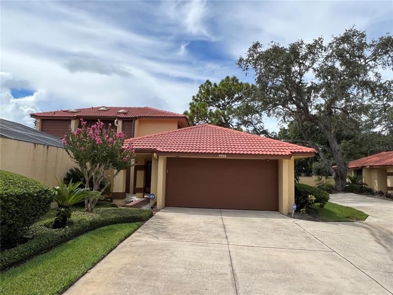 Recently Sold: $312,000 (3 beds, 2 baths, 2317 Square Feet)
