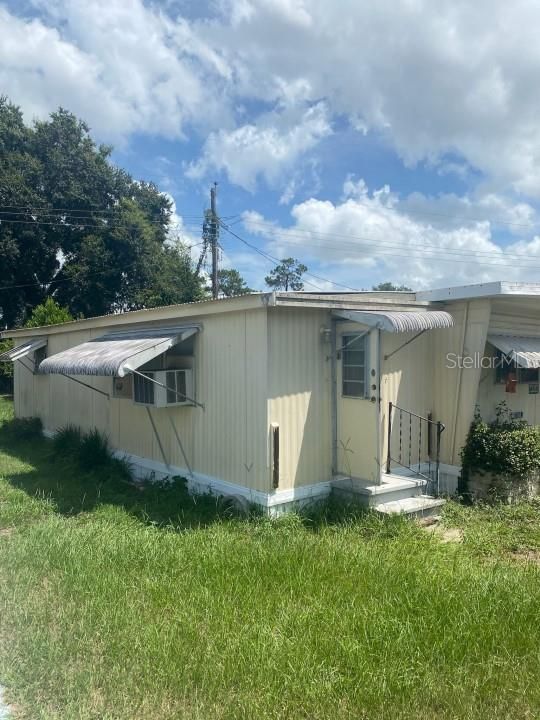 Recently Sold: $19,900 (2 beds, 1 baths, 920 Square Feet)