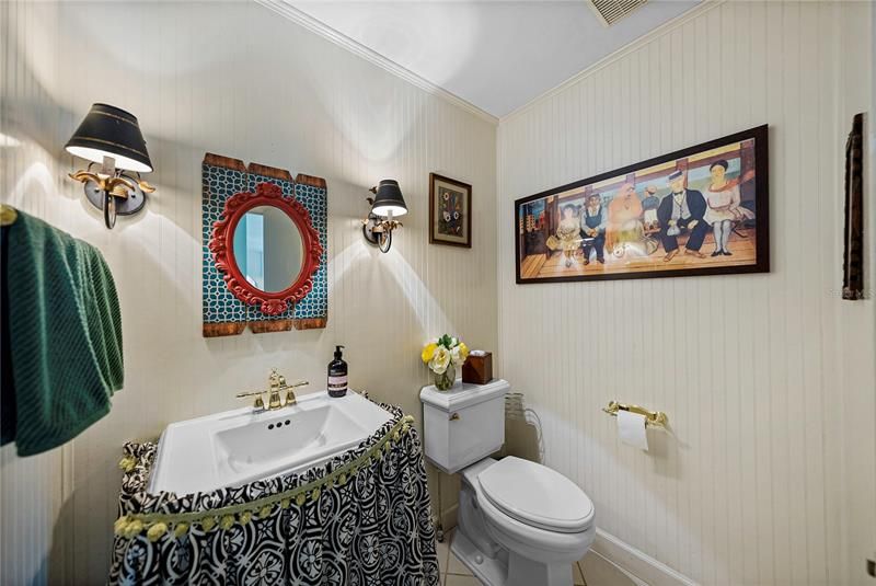 最近售出: $615,000 (4 贝兹, 3 浴室, 3310 平方英尺)
