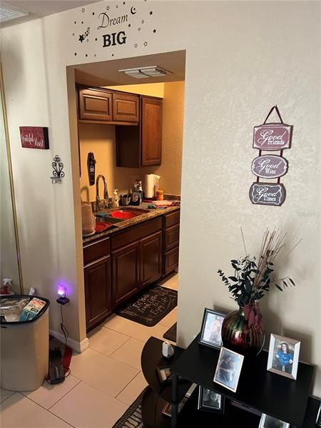 Recently Rented: $950 (1 beds, 1 baths, 620 Square Feet)