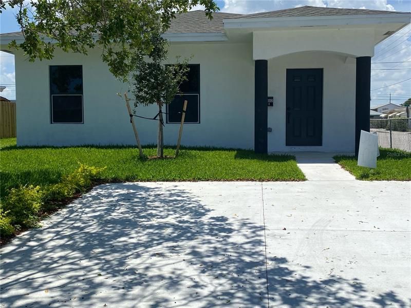 Recently Sold: $600,000 (3 beds, 1 baths, 760 Square Feet)
