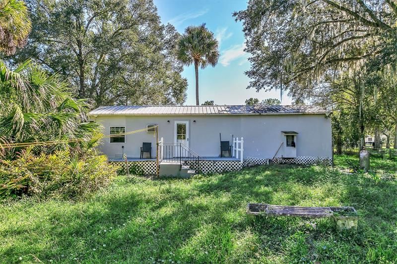 Recently Sold: $160,000 (2 beds, 1 baths, 1026 Square Feet)