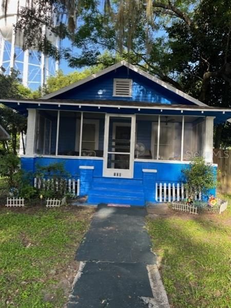 Recently Sold: $110,000 (2 beds, 1 baths, 895 Square Feet)