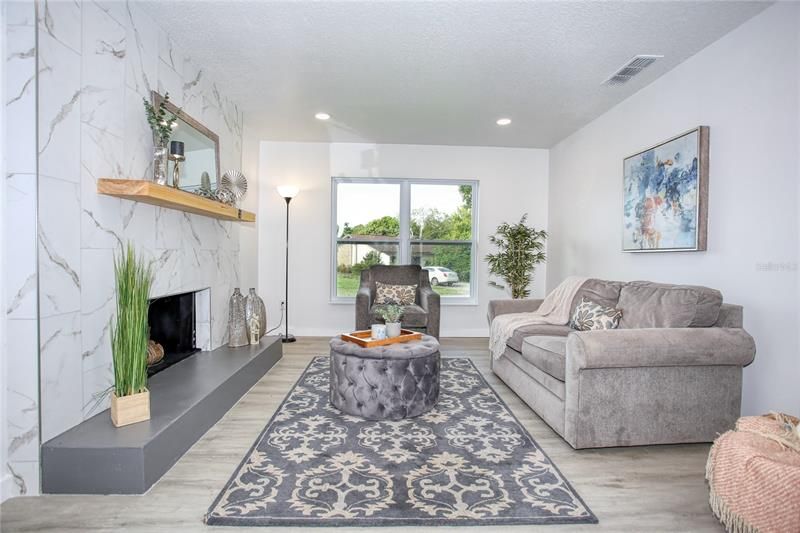 Recently Sold: $444,000 (3 beds, 2 baths, 1524 Square Feet)