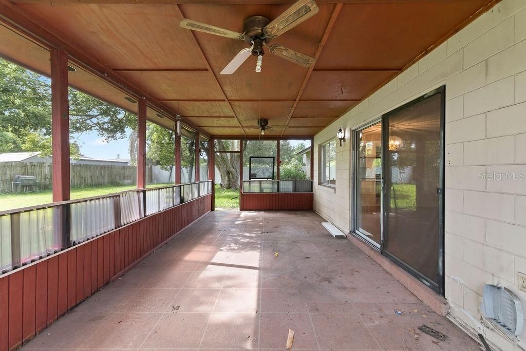 Recently Sold: $339,000 (4 beds, 2 baths, 1804 Square Feet)