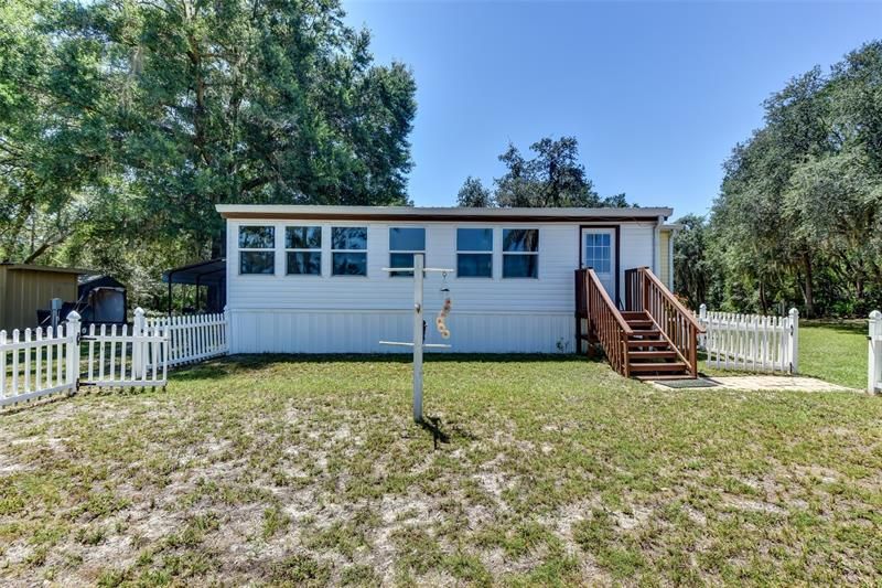 Recently Sold: $295,000 (3 beds, 2 baths, 1080 Square Feet)