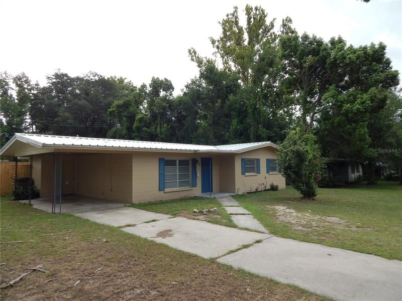 Recently Sold: $149,900 (3 beds, 1 baths, 904 Square Feet)