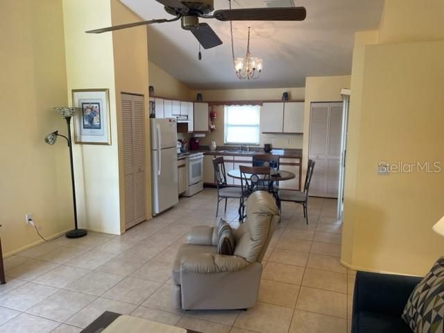 Recently Sold: $149,900 (2 beds, 2 baths, 952 Square Feet)
