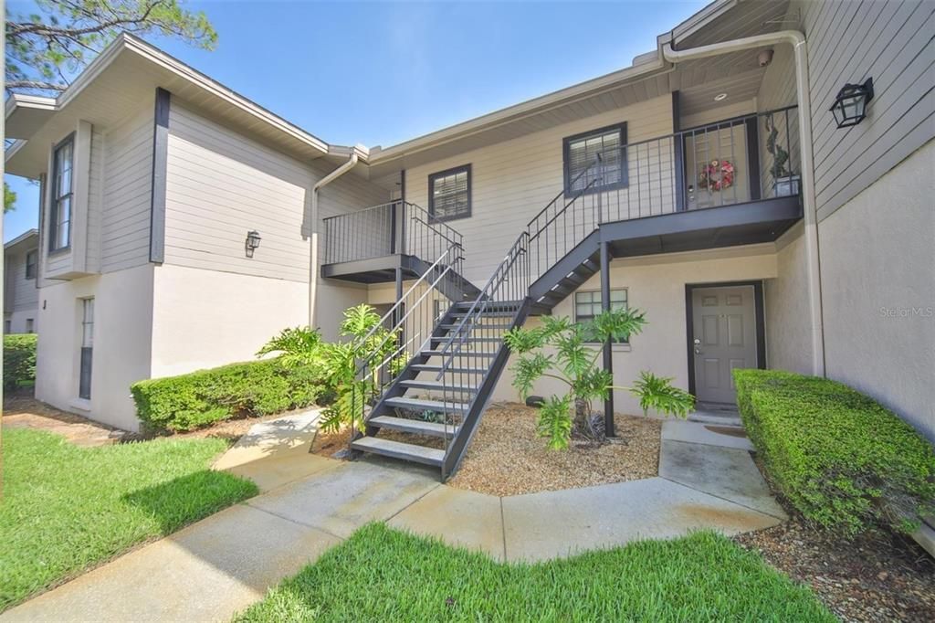 Vendido Recientemente: $160,000 (2 camas, 2 baños, 933 Pies cuadrados)