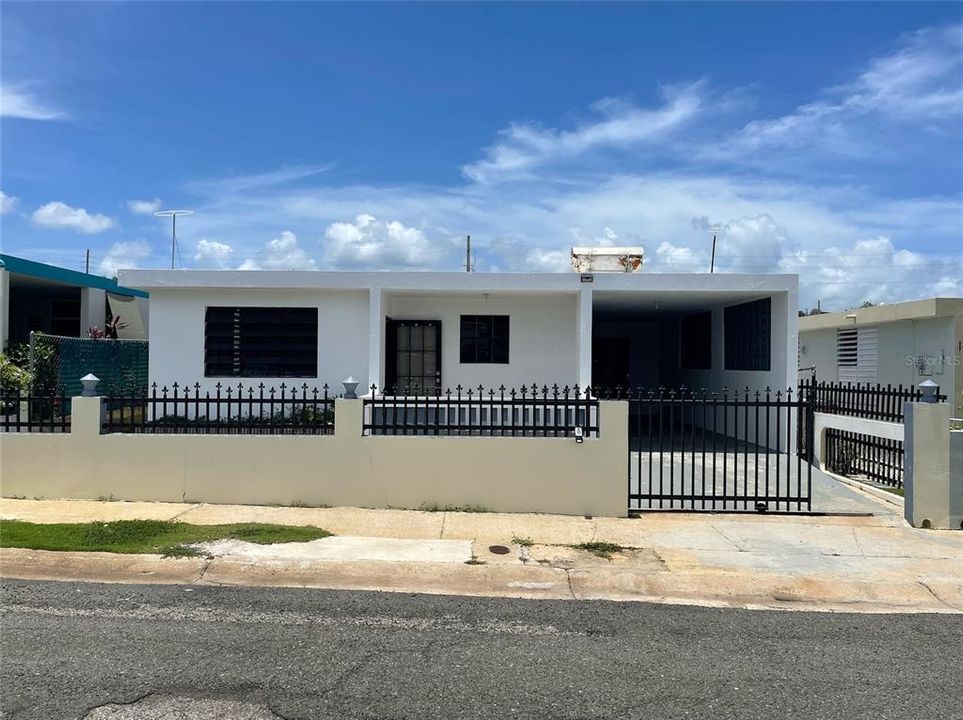 Recently Sold: $110,000 (3 beds, 1 baths, 865 Square Feet)