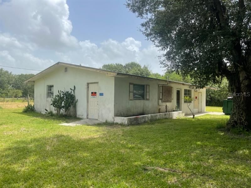 Recently Sold: $140,000 (3 beds, 1 baths, 1400 Square Feet)