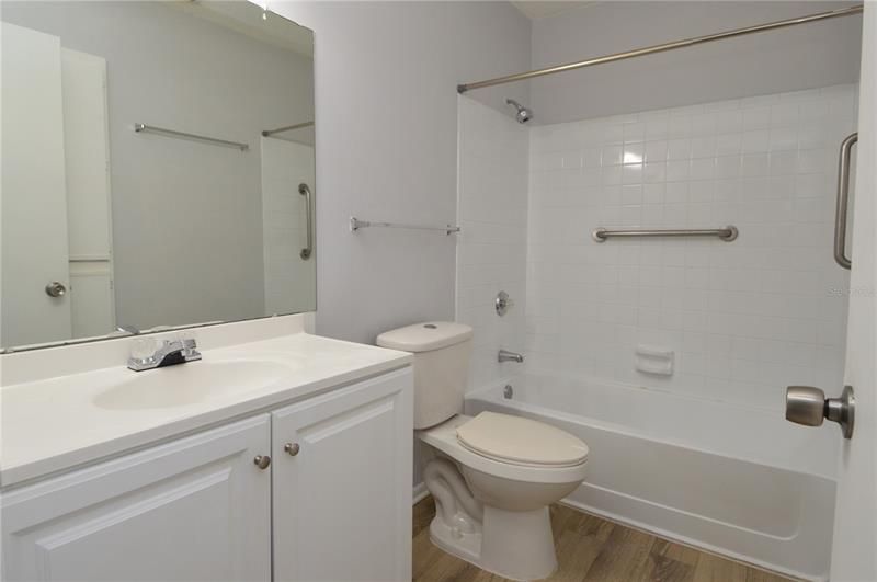 Recently Rented: $1,675 (2 beds, 2 baths, 1174 Square Feet)