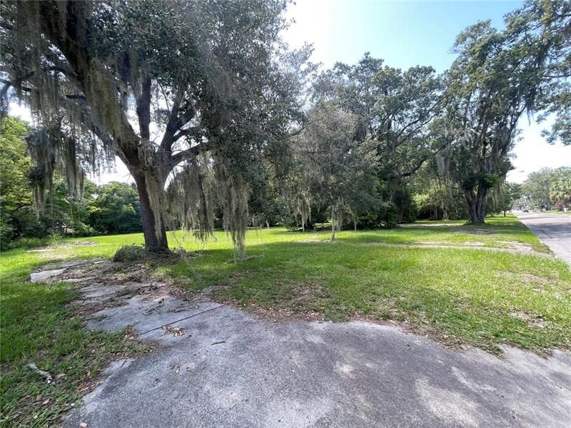 Recently Sold: $99,000 (0.99 acres)
