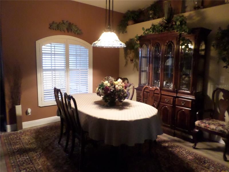 DINING ROOM