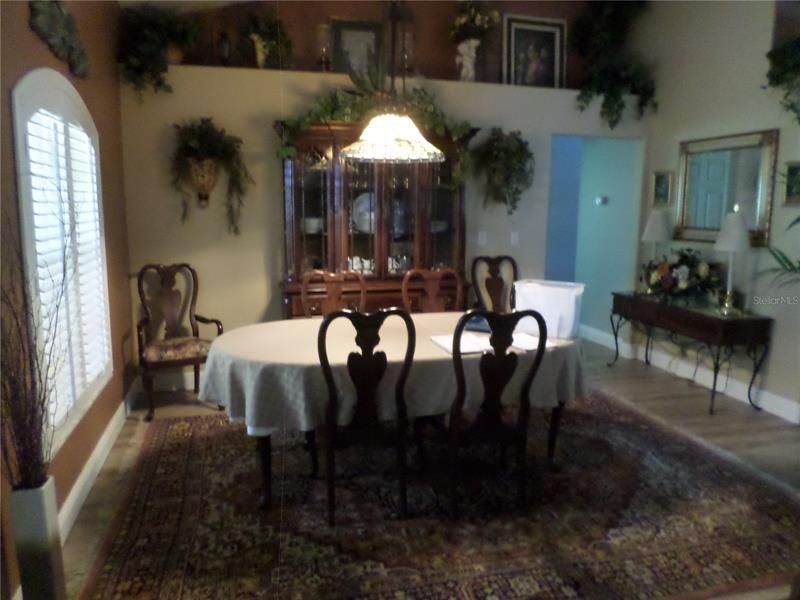 DINING ROOM VAULTED CEILING NEW FLOORING THROUGHOUT HOME