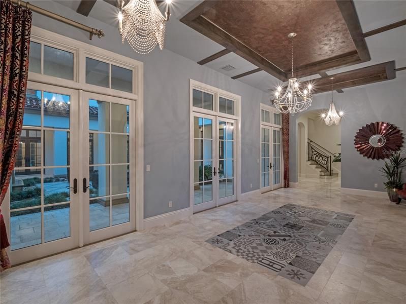 Recently Sold: $10,000,000 (5 beds, 6 baths, 9713 Square Feet)