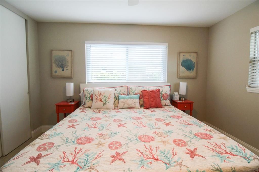 出租: $4,562 (3 贝兹, 2 浴室, 1151 平方英尺)