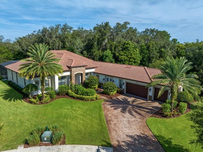Recently Sold: $1,399,000 (4 beds, 3 baths, 3700 Square Feet)