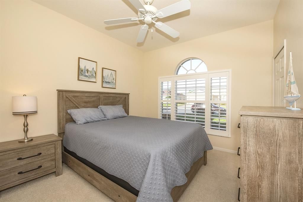 В аренду: $6,000 (3 спален, 2 ванн, 1751 Квадратных фут)