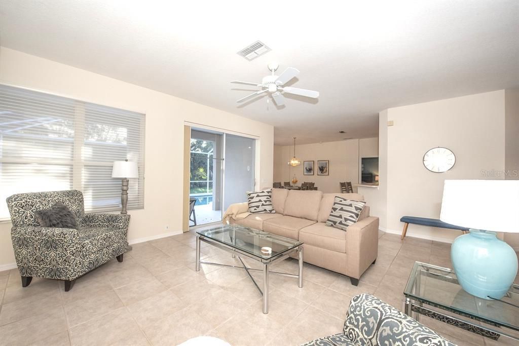 В аренду: $6,000 (3 спален, 2 ванн, 1751 Квадратных фут)